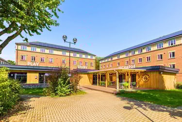 1 bed flat, Meanwood Road, Woodhouse, Leeds, LS72DJ - Image 13